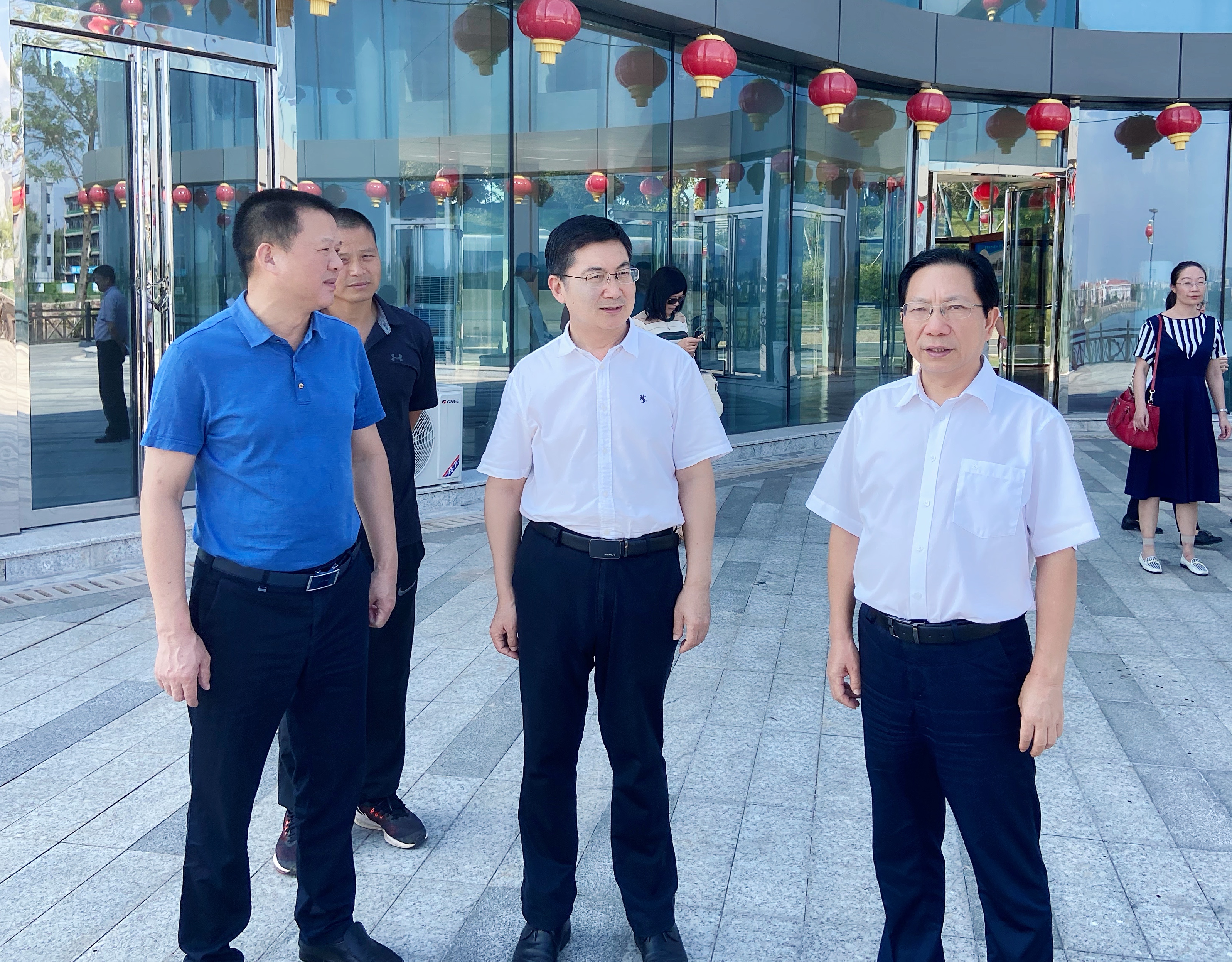 9.13生態環境部南京環境科學研究所來岳調研.jpg 9.13生態環境部南京環境科學研究所來岳調研.jpg