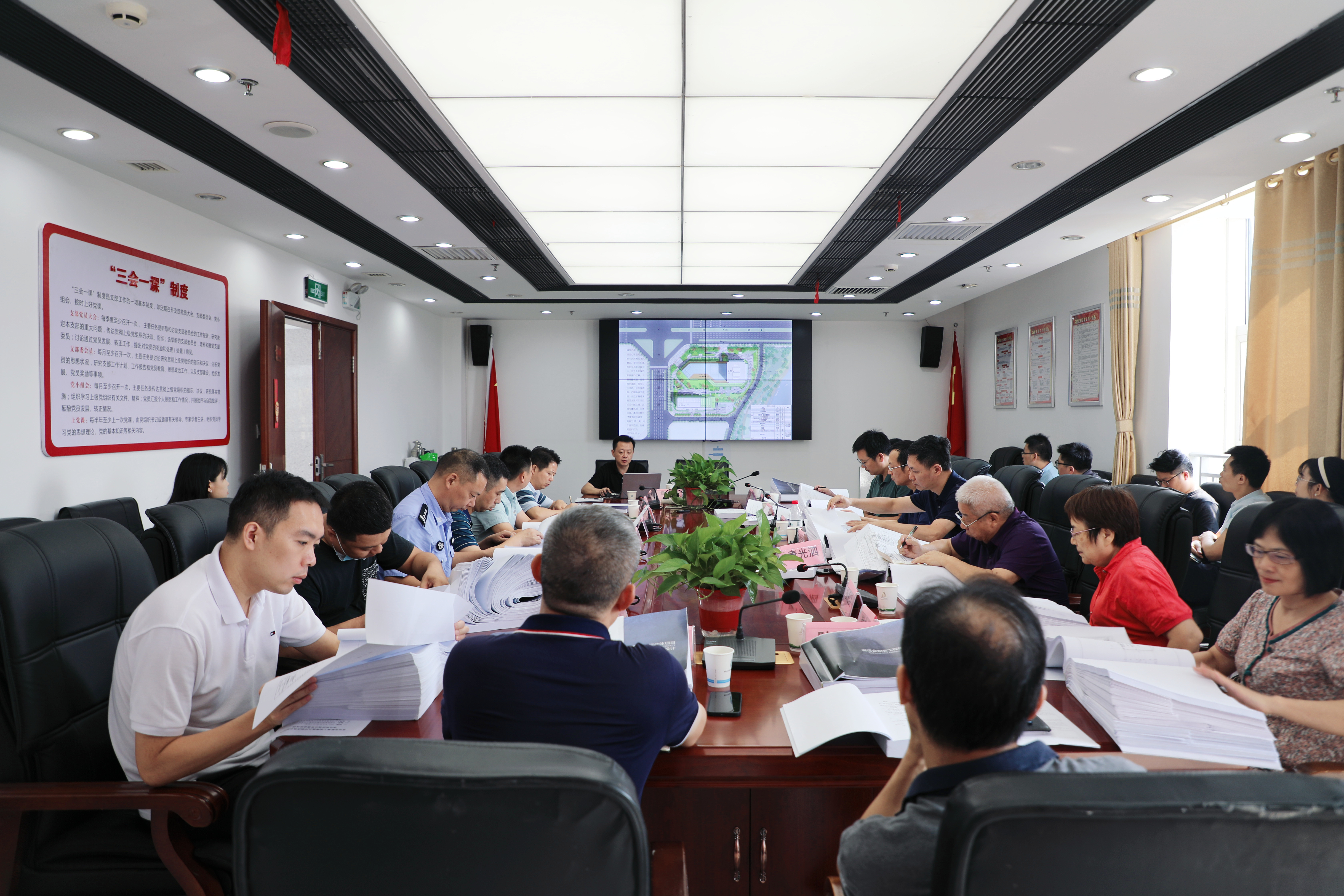 9.28省運(yùn)會配套工程梅溪水岸酒店商業(yè)綜合體項目初步設(shè)計審查會順利召開.jpg 9.28省運(yùn)會配套工程梅溪水岸酒店商業(yè)綜合體項目初步設(shè)計審查會順利召開.jpg